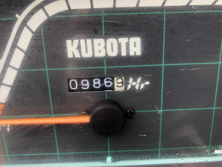 Kubota B1-17 (3916)